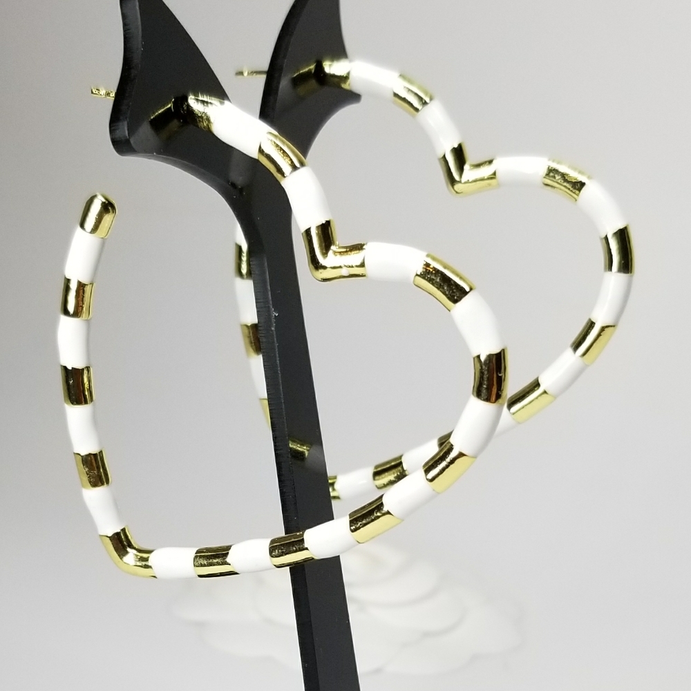 NEW Enamel Heart Hoop Earrings - Picture 1 of 9